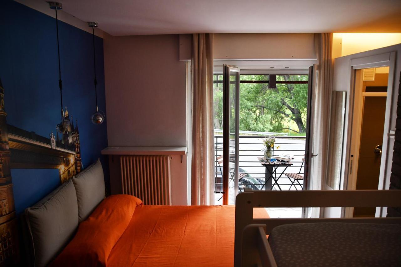 Smile Accomodation Winter Time Apartment Aosta Exterior foto